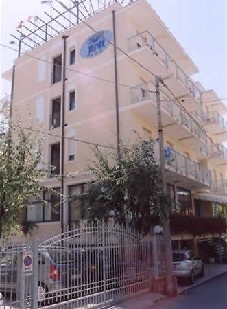 Hotel Jasmine Beach Rimini Exterior photo