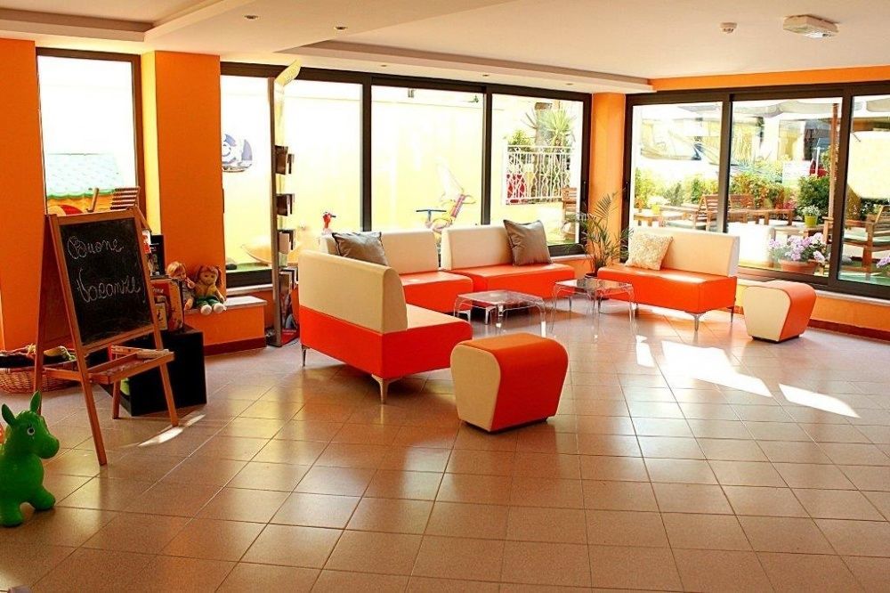 Hotel Jasmine Beach Rimini Exterior photo